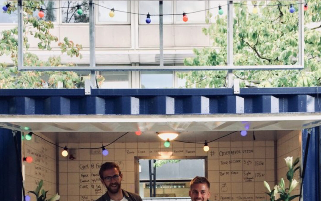 Ciderrevolution – Kollegieværelse med smiley fra Fødevarestyrelsen