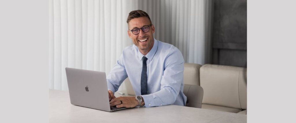 Mike Radoor – Serieiværksætteren der vil have andre til at opnå MERE