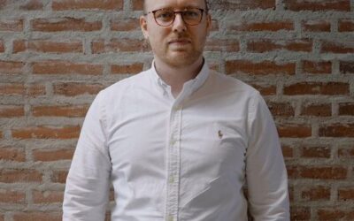 Robotto – Skovbrande, gåpåmod og en truende konkurs