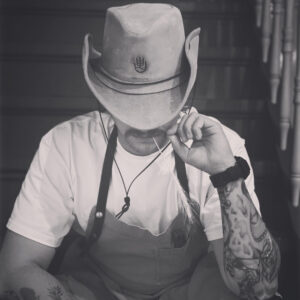 Simpel Surdej – En drilsk ovn og en kødrand af mennesker