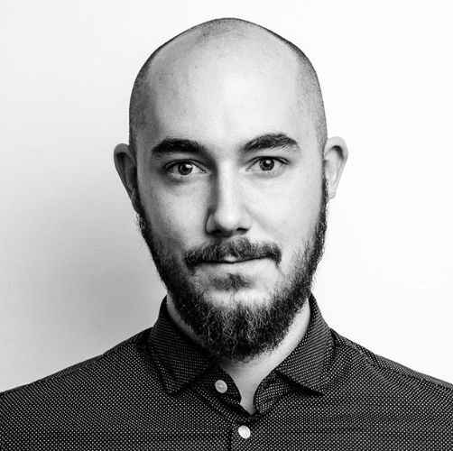 The Marketing Guy – “Nårh, hvordan har du det med at have solgt din sjæl til djævlen?”