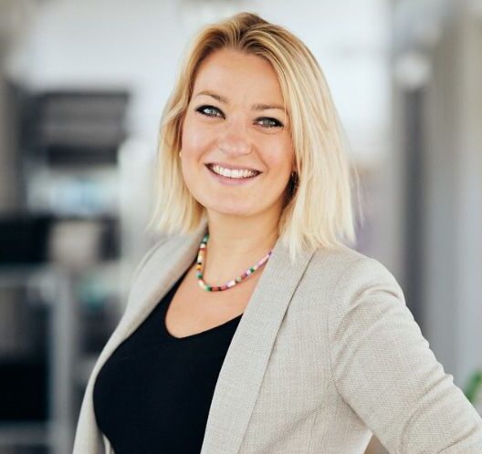 ZOLES – “Pengene fosser bare ud!”